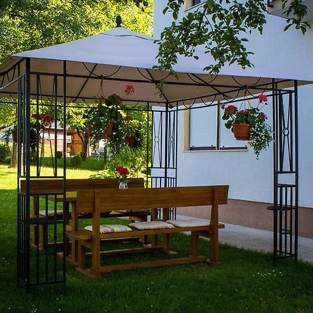 Rooms Marijana Obrovac Слуни Экстерьер фото