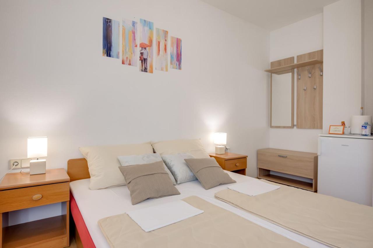 Rooms Marijana Obrovac Слуни Экстерьер фото
